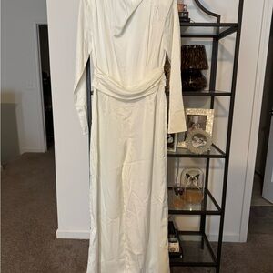 Elegant Cream Long Sleeve Jumpsuit